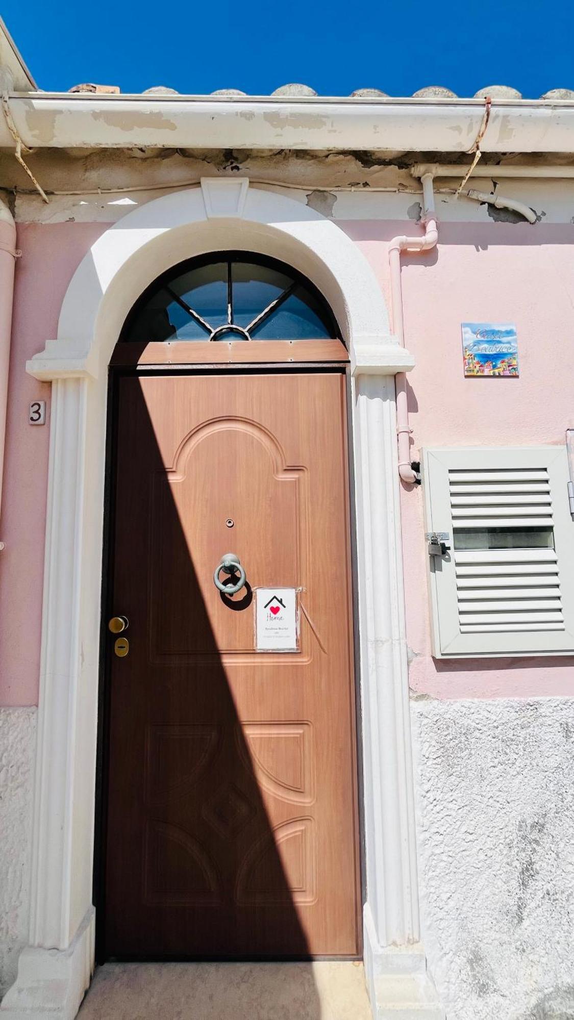 Apartment Casa Beatrice ปิซโซ ภายนอก รูปภาพ